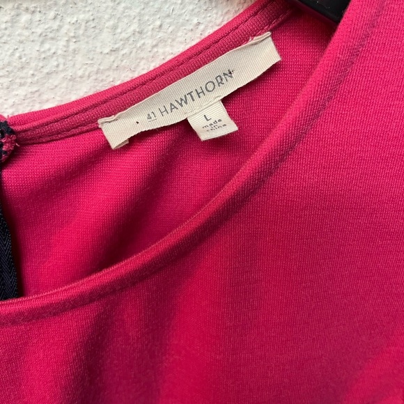 41 Hawthorn Elegant Navy and Pink Sleeveless Dress - Picture 4 of 4